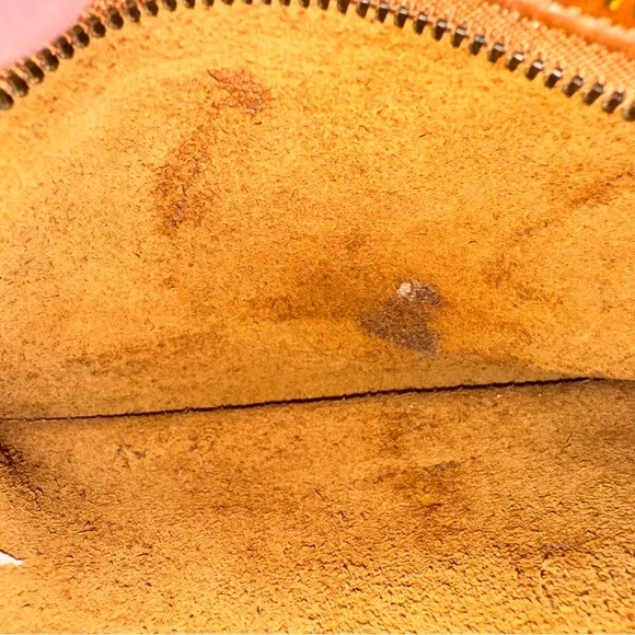 Vintage Coach Crossbody Purse - Picture 6 of 6